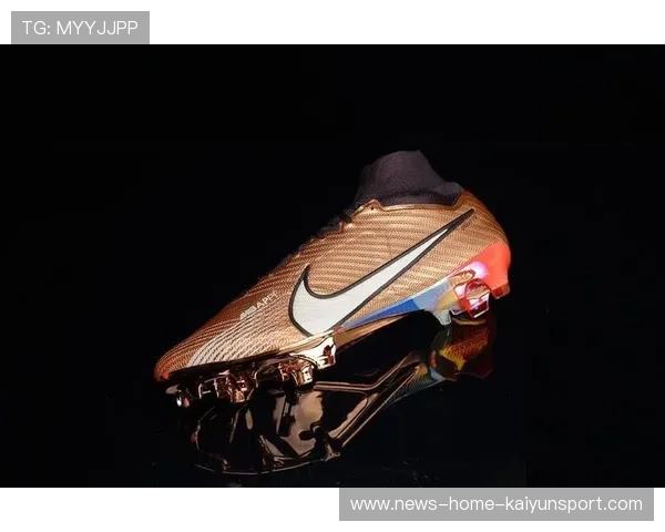 姆巴佩展示新鞋写着“未来之王”——足球天才的下一步辉煌之路 姆巴佩展示新鞋写着“未来之王”——足球天才的下一步辉煌之路