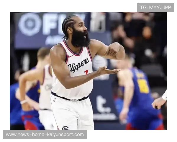 快船新阵容终于开花五人上双引领全场盛宴